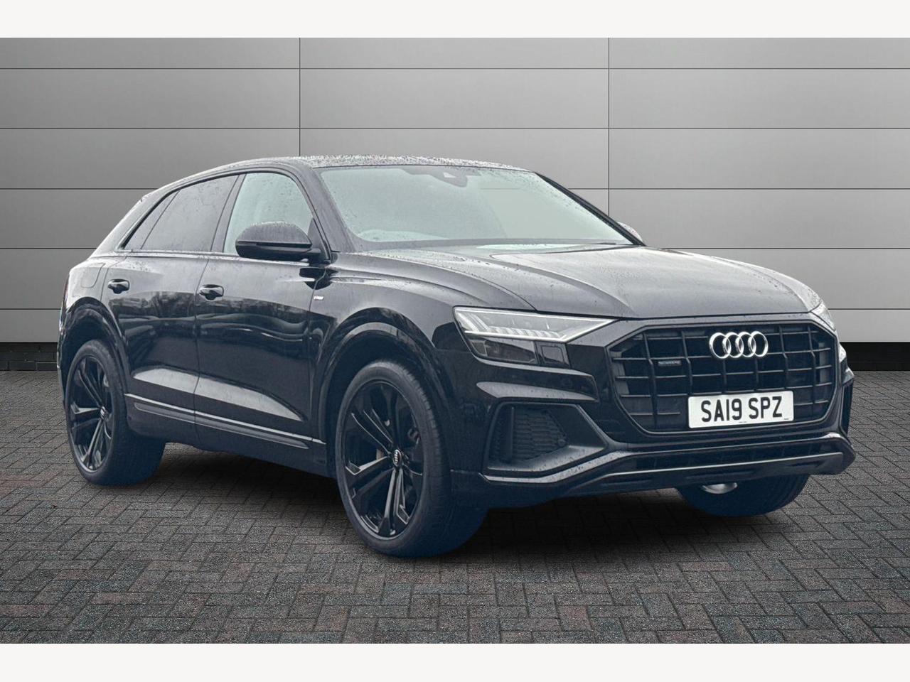 Main listing image - Audi Q8