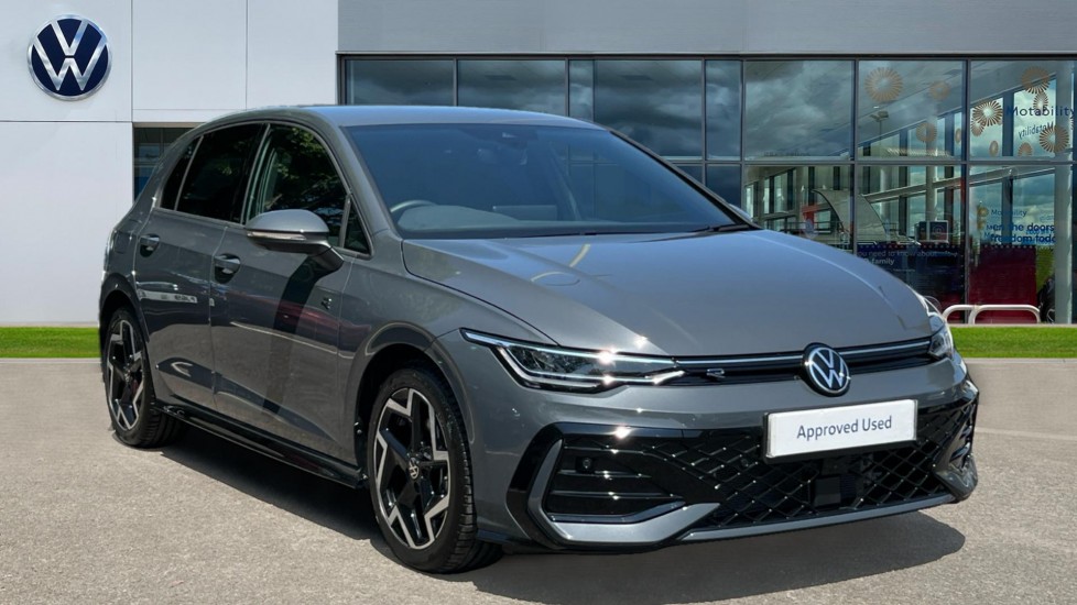 Main listing image - Volkswagen Golf