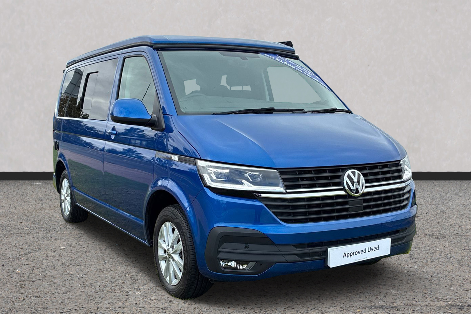 Main listing image - Volkswagen Transporter