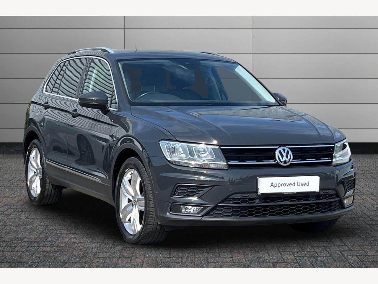 Main listing image - Volkswagen Tiguan