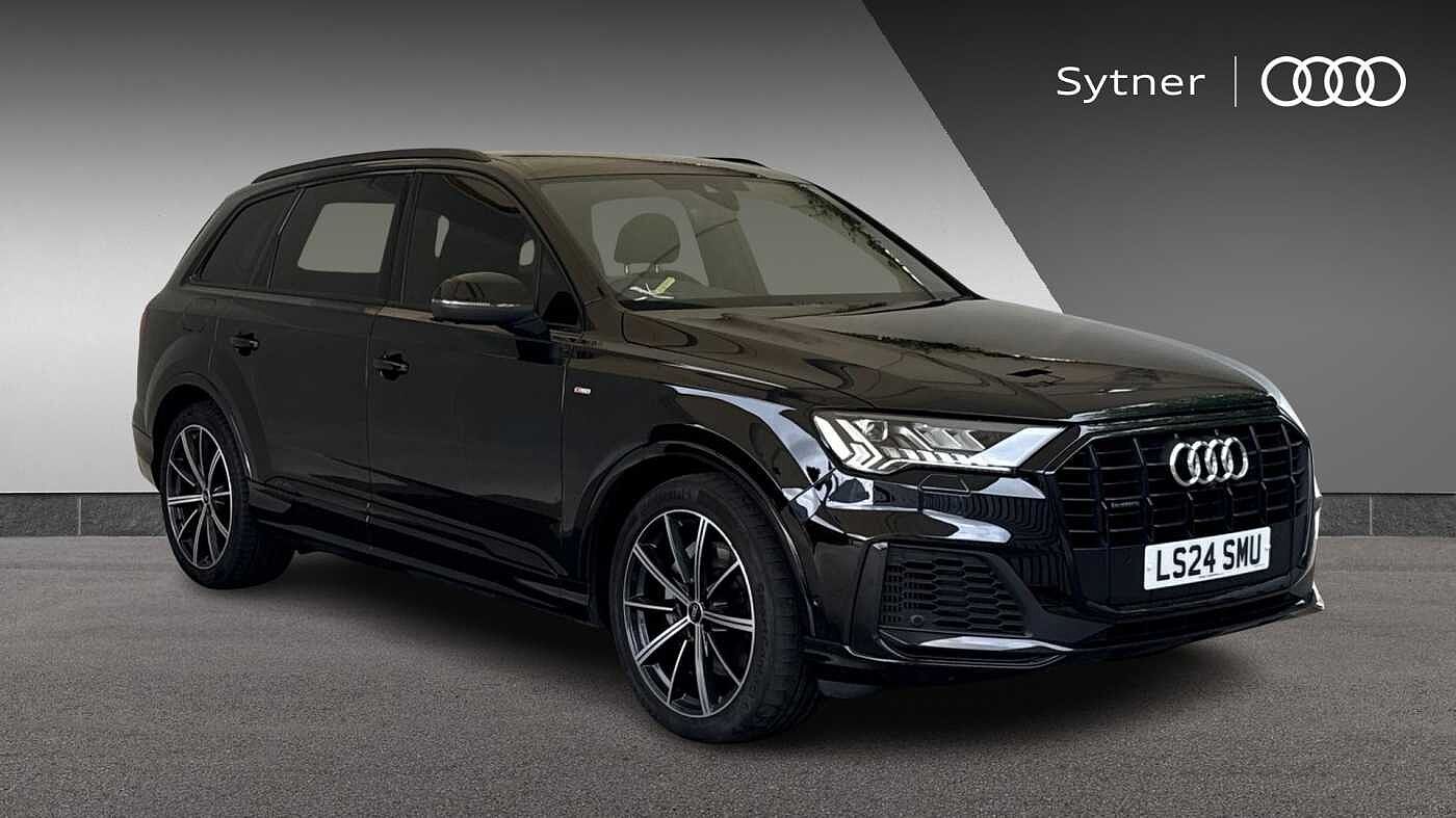 Main listing image - Audi Q7