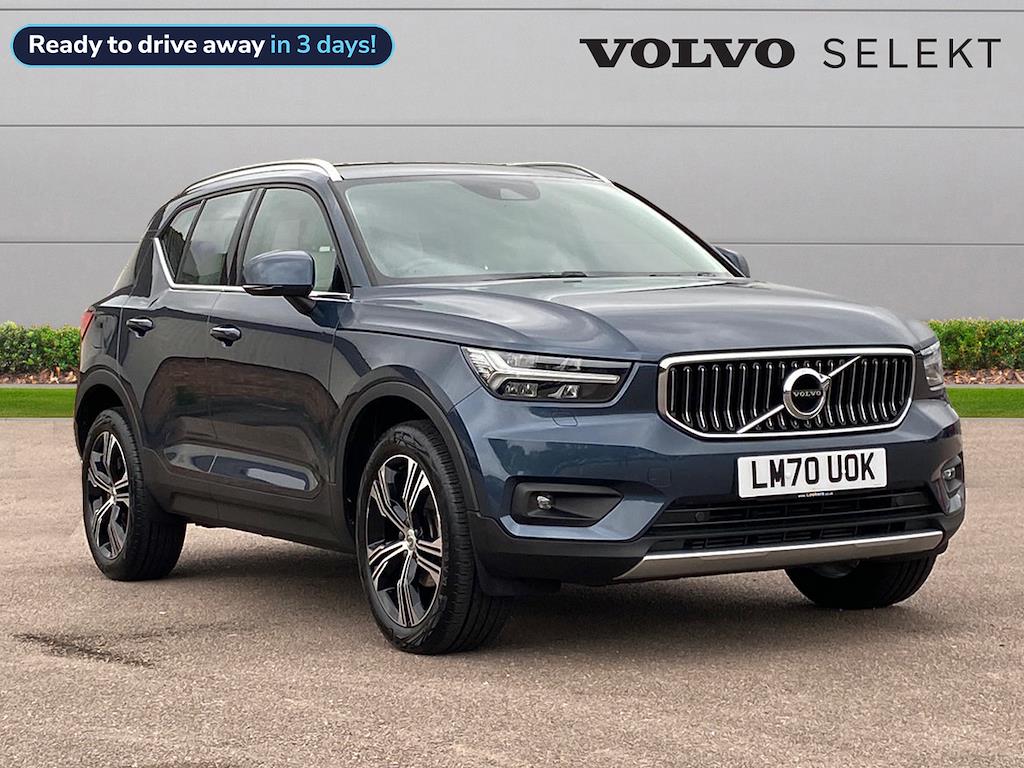 Main listing image - Volvo XC40