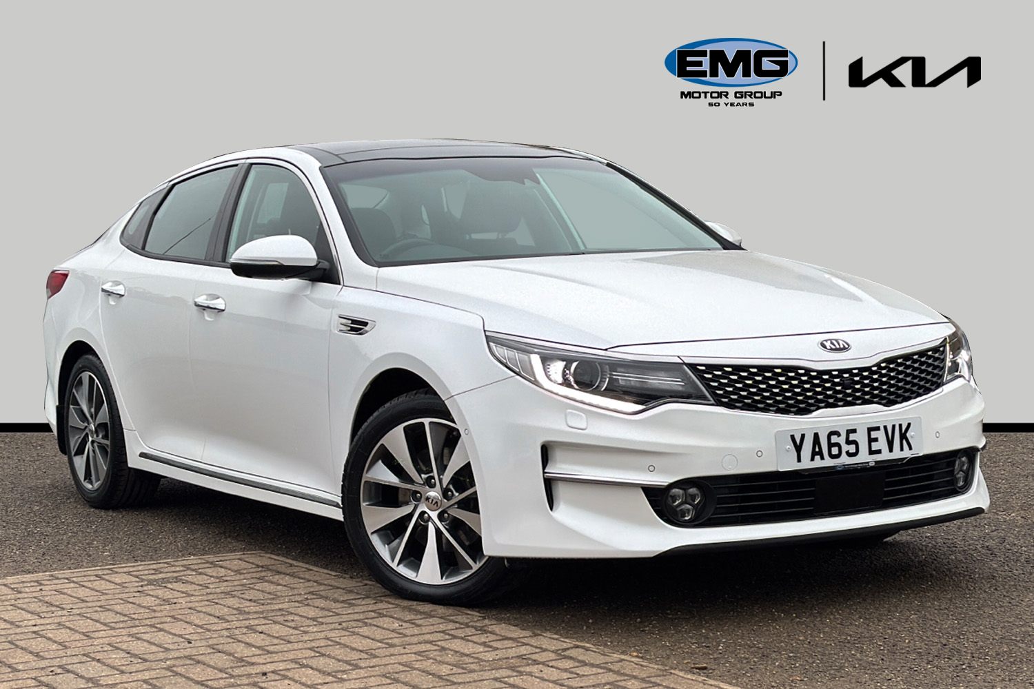 Main listing image - Kia Optima