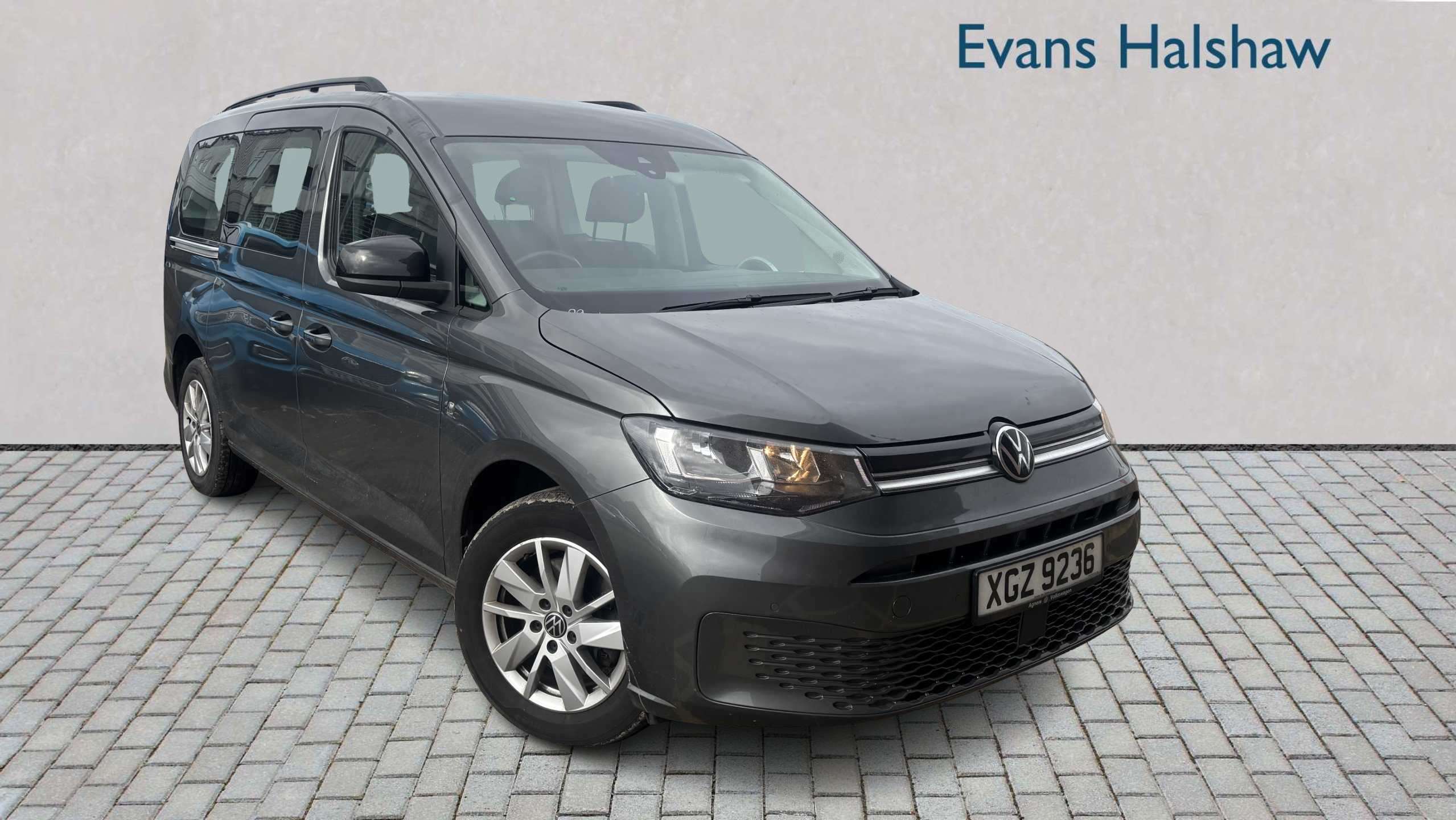 Main listing image - Volkswagen Caddy Maxi Life