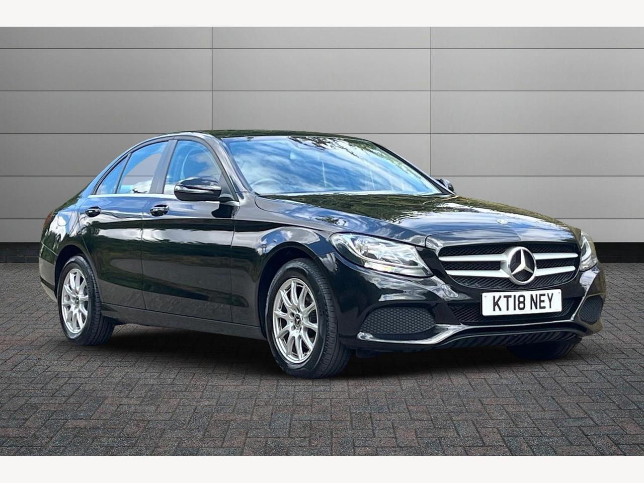 Main listing image - Mercedes-Benz C-Class