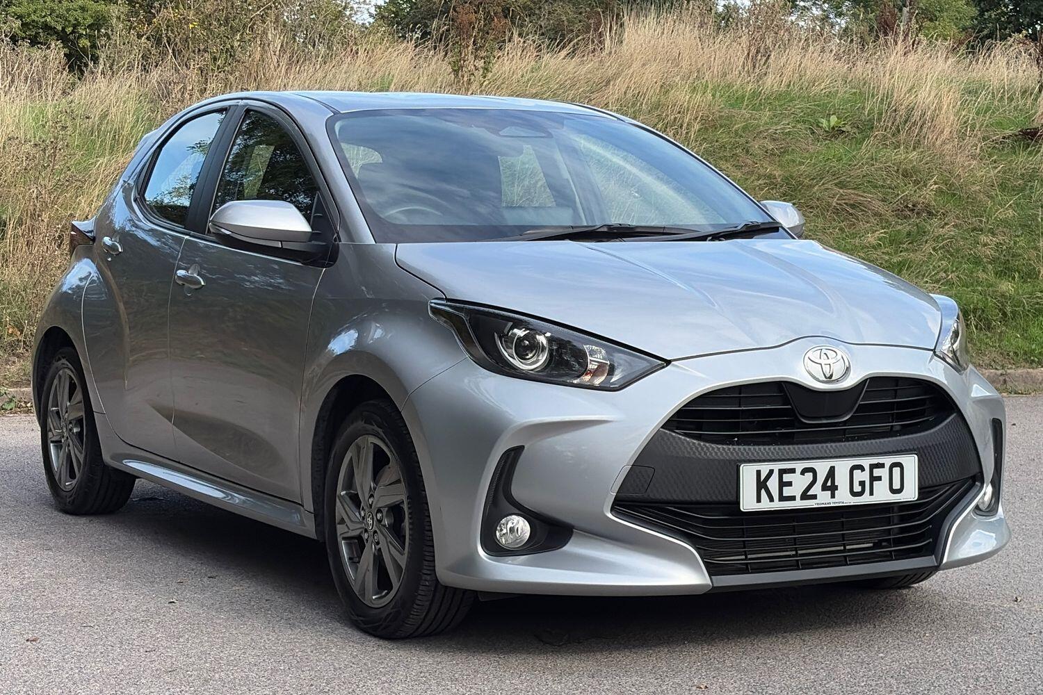 Main listing image - Toyota Yaris
