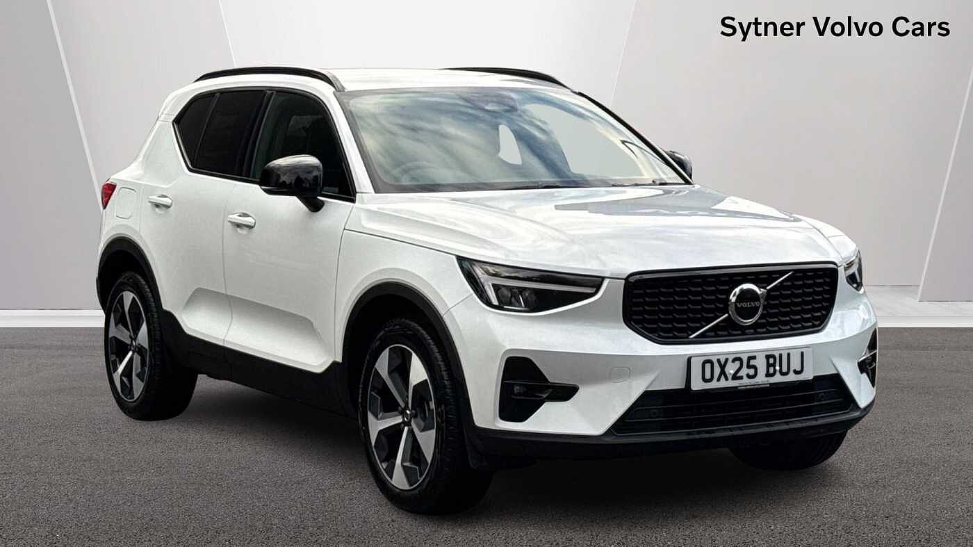 Main listing image - Volvo XC40