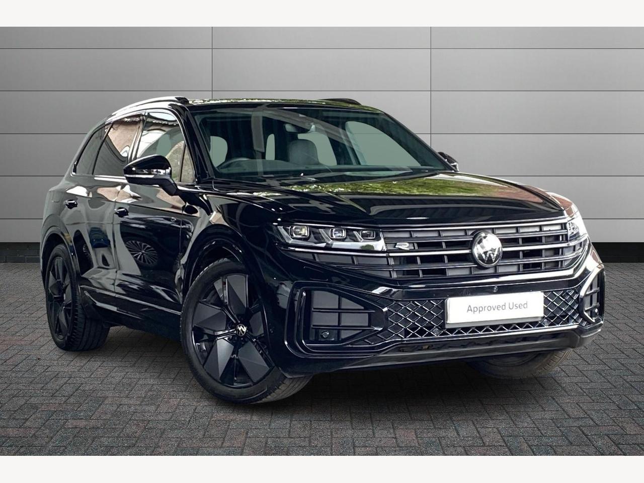 Main listing image - Volkswagen Touareg
