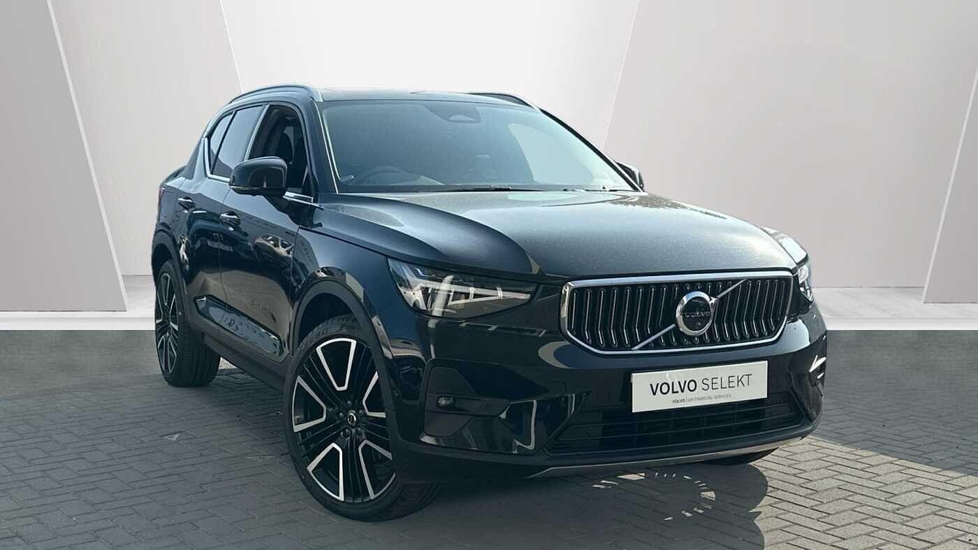 Main listing image - Volvo XC40