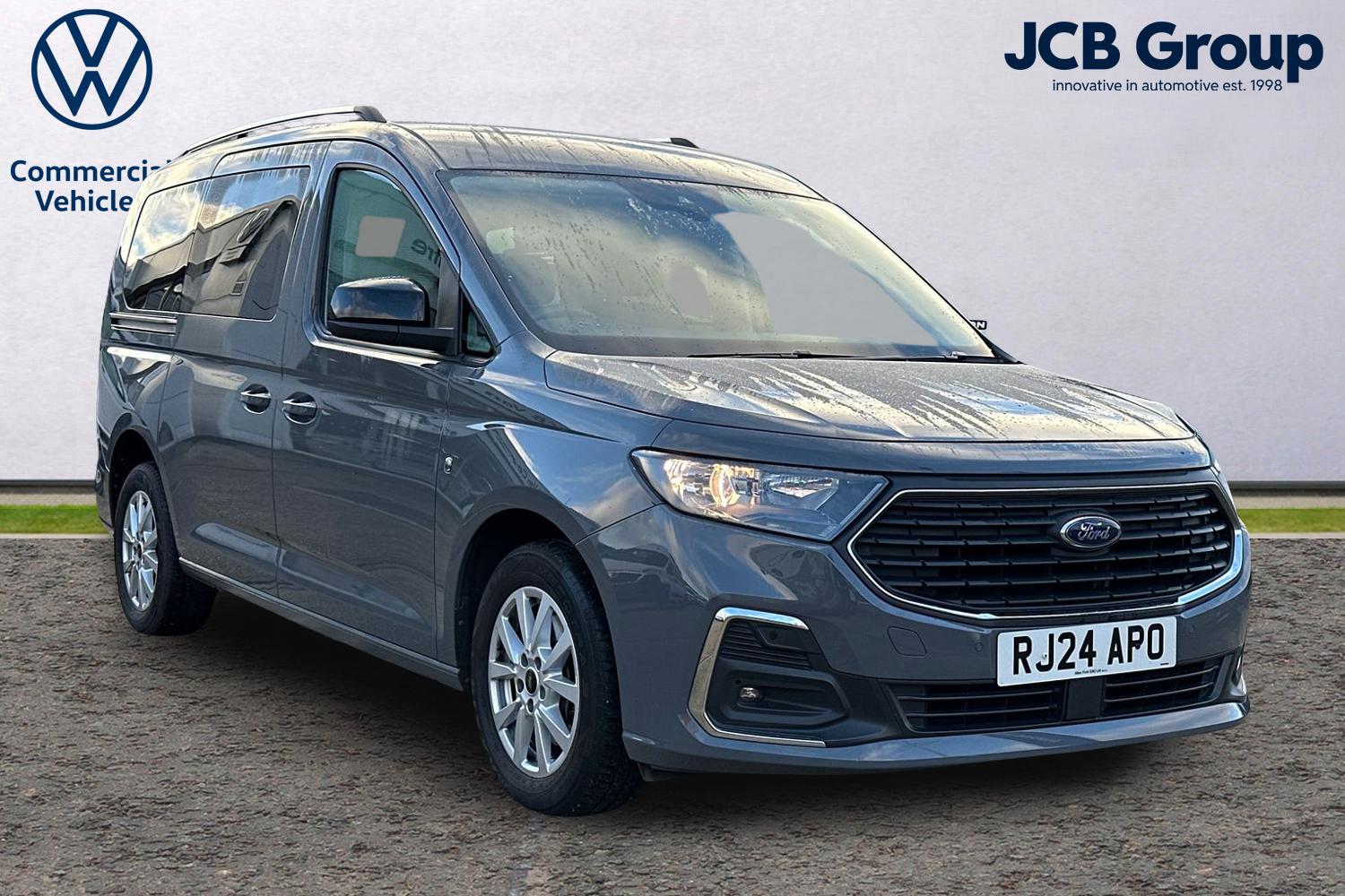 Main listing image - Ford Tourneo Connect