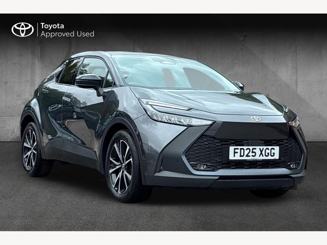 Main listing image - Toyota C-HR