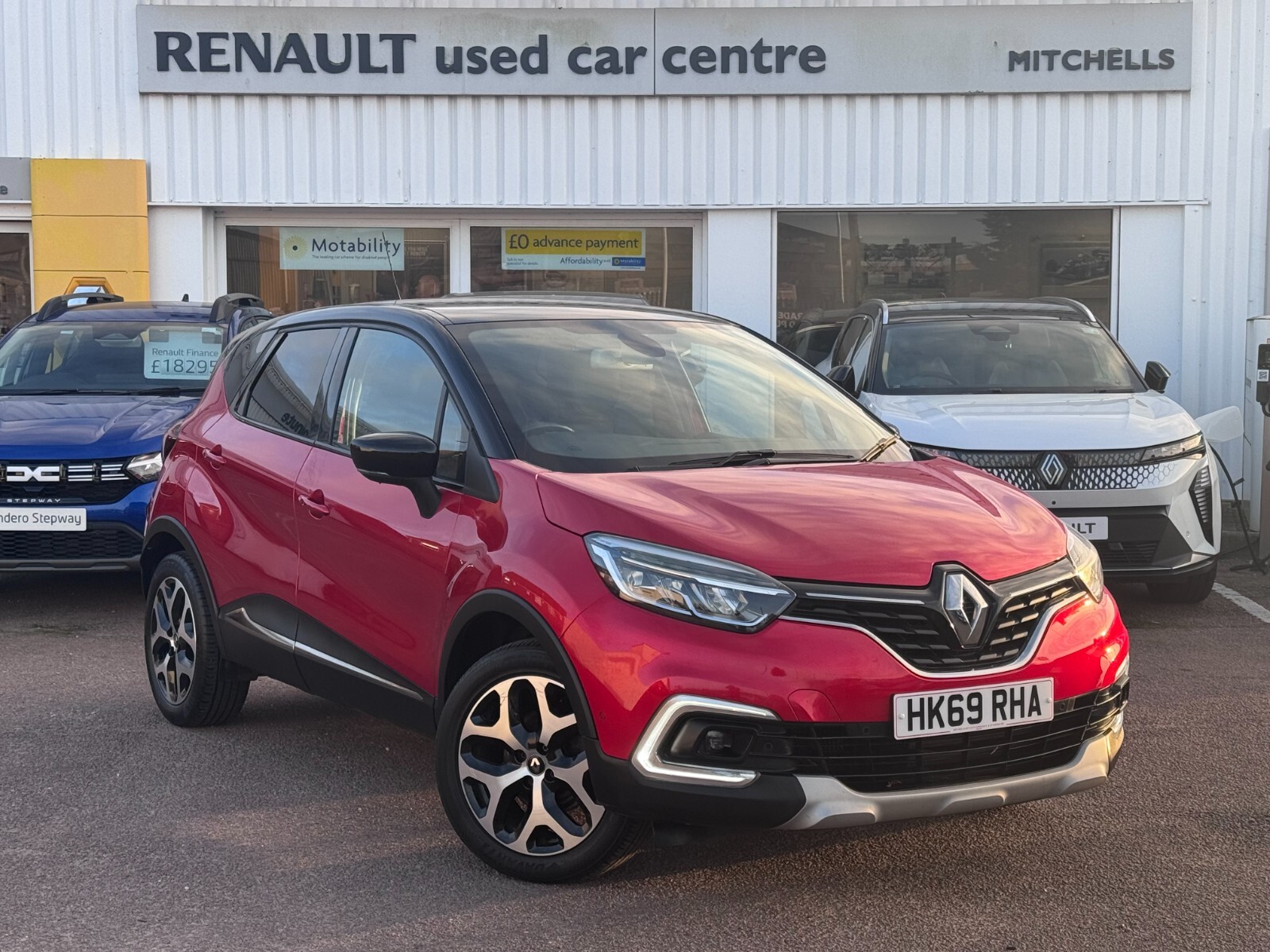 Main listing image - Renault Captur