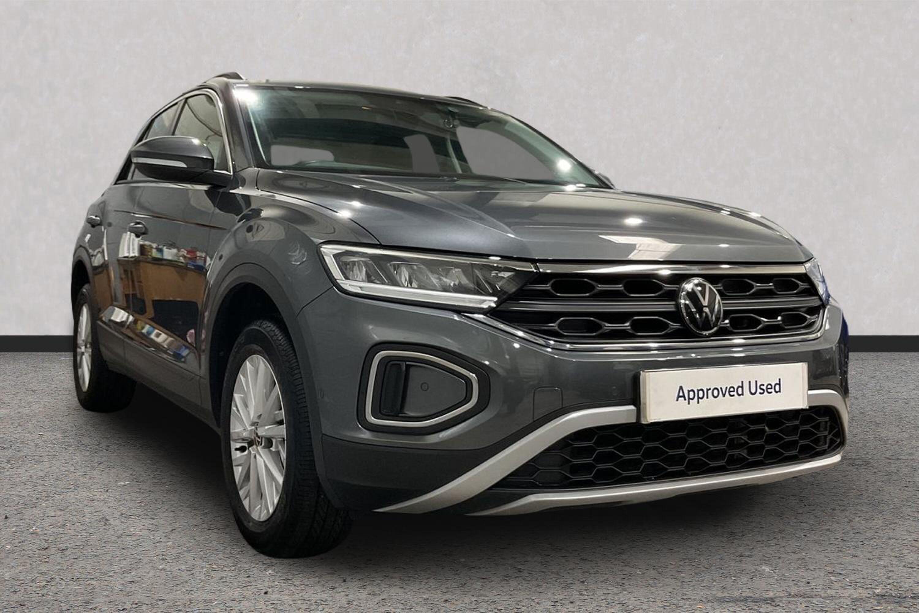 Main listing image - Volkswagen T-Roc