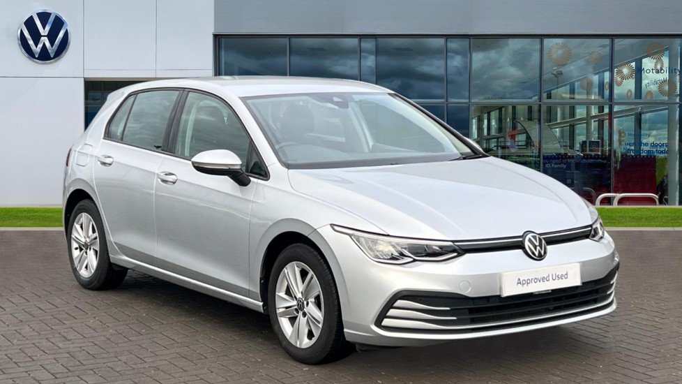 Main listing image - Volkswagen Golf