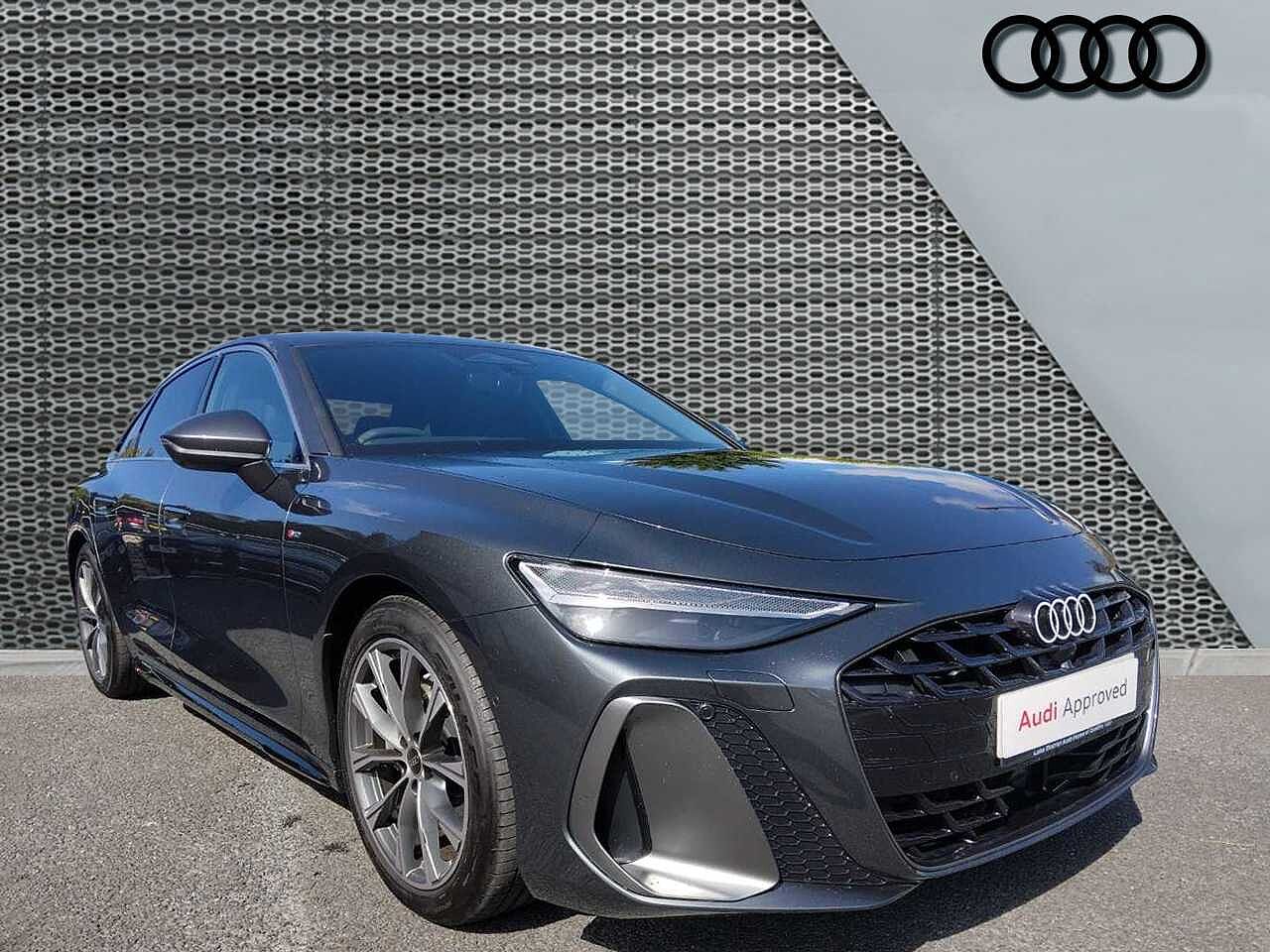 Main listing image - Audi A6