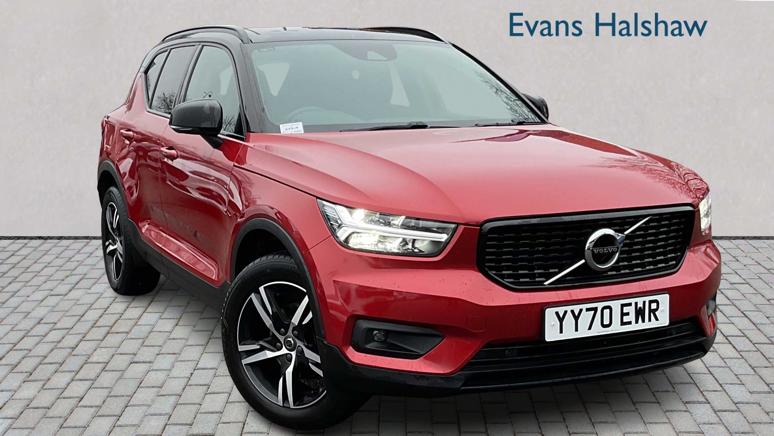 Main listing image - Volvo XC40
