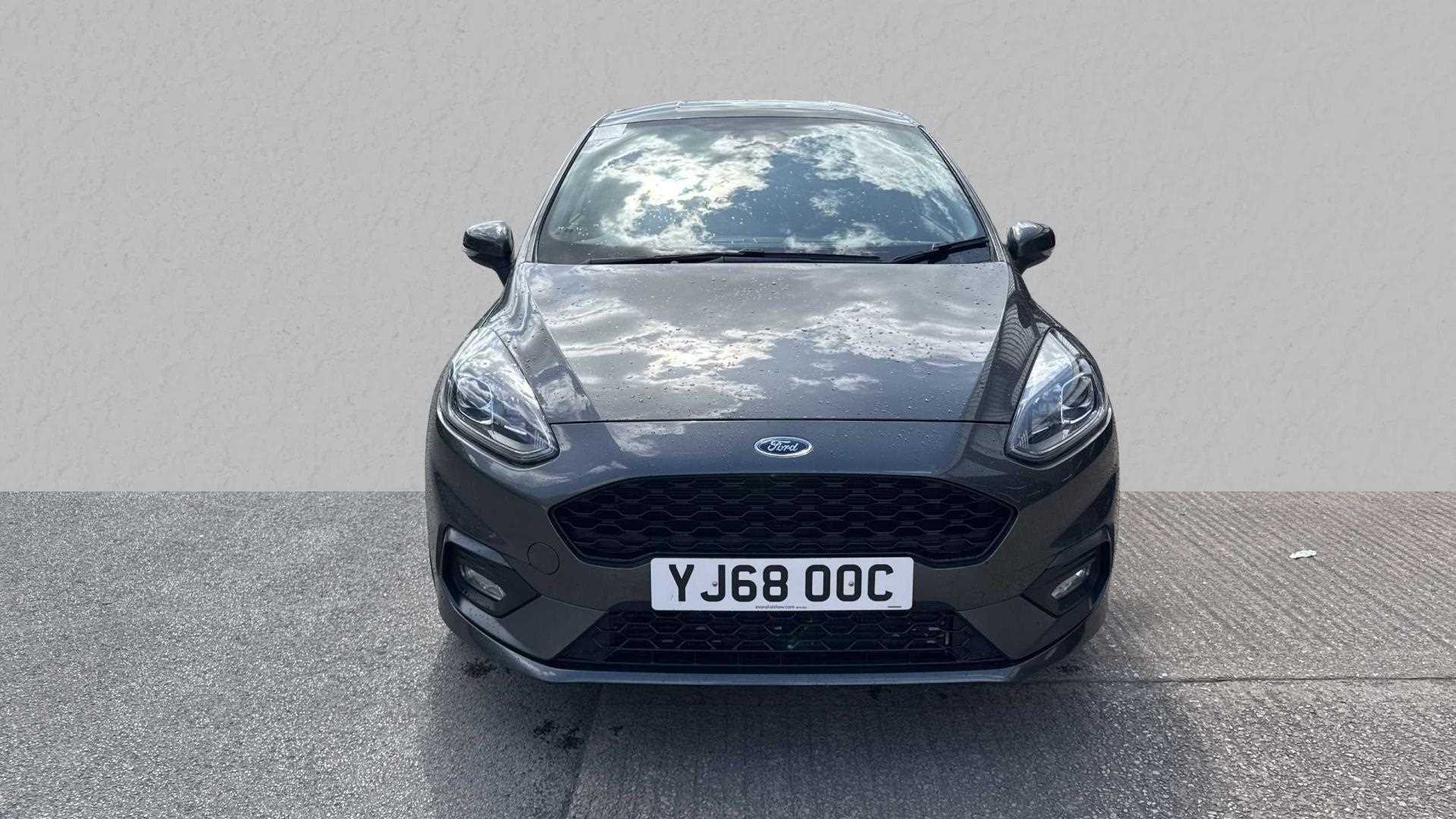 Main listing image - Ford Fiesta ST