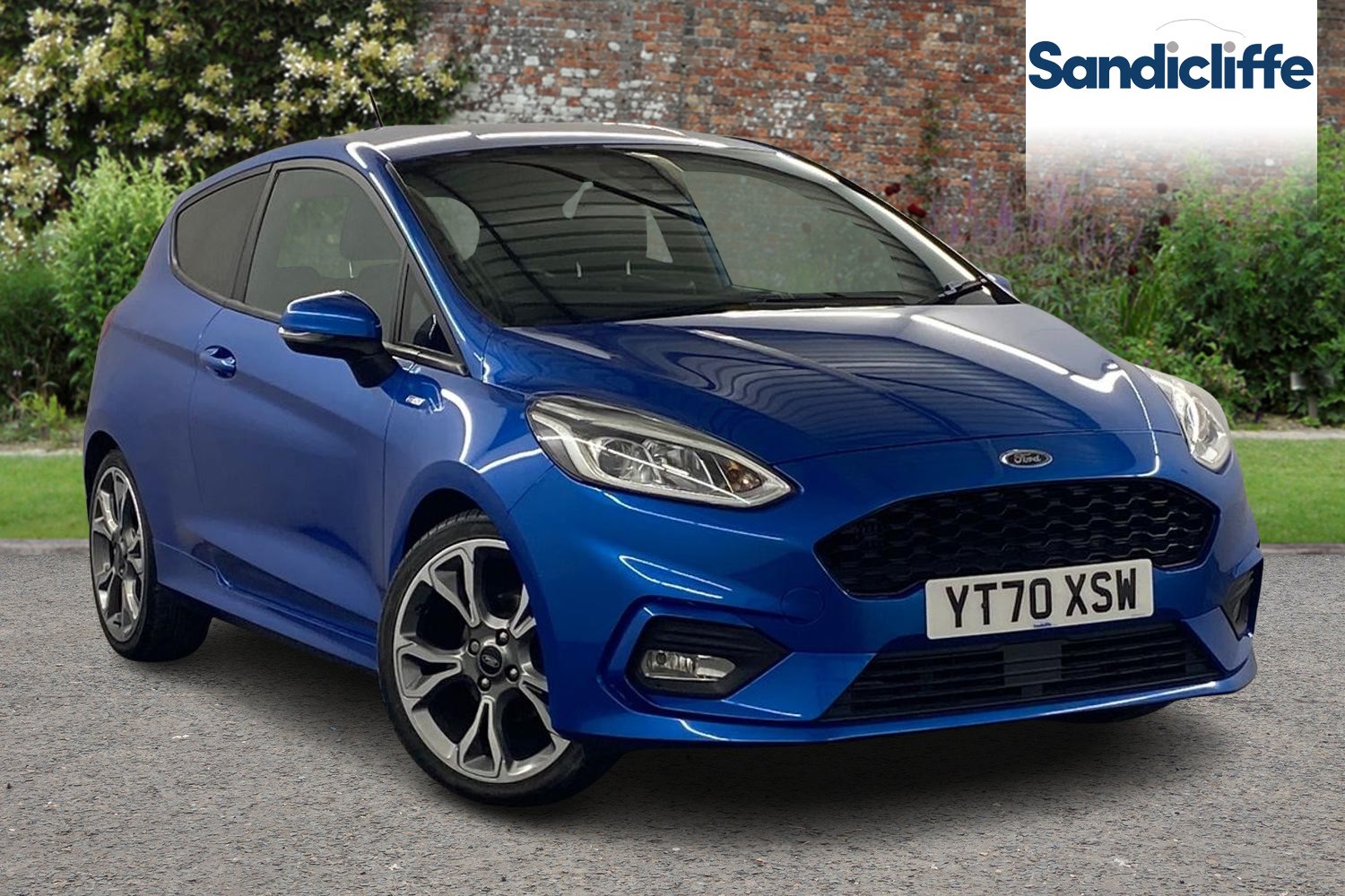 Main listing image - Ford Fiesta