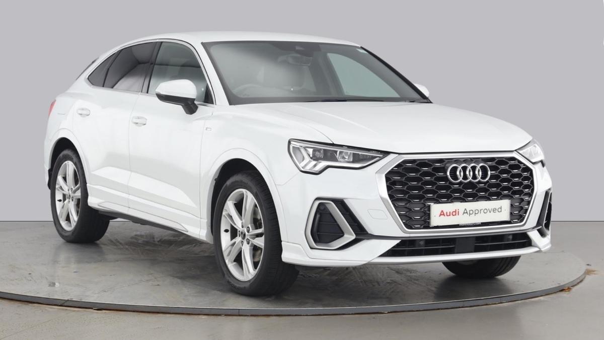 Main listing image - Audi Q3