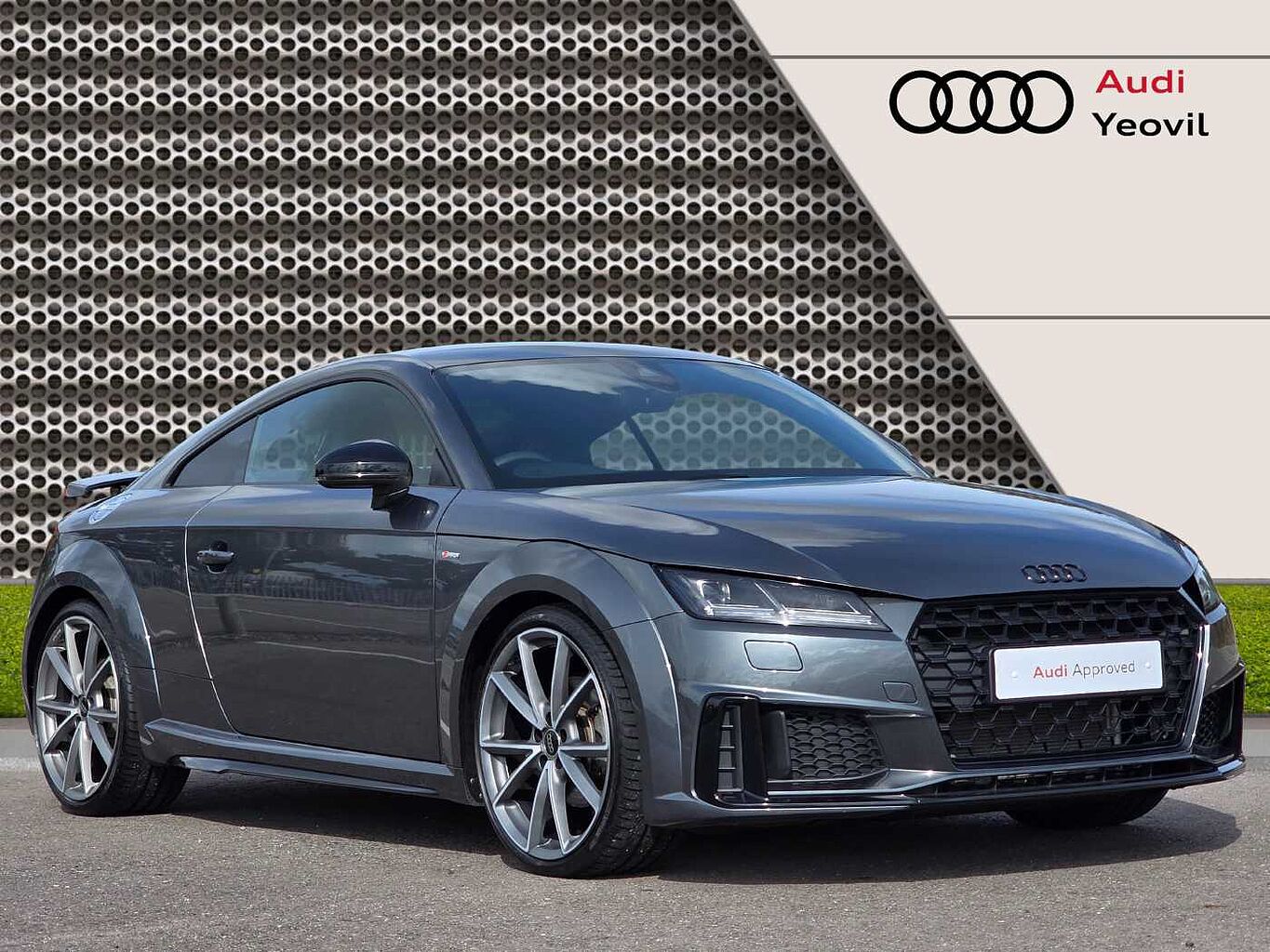 Main listing image - Audi TT