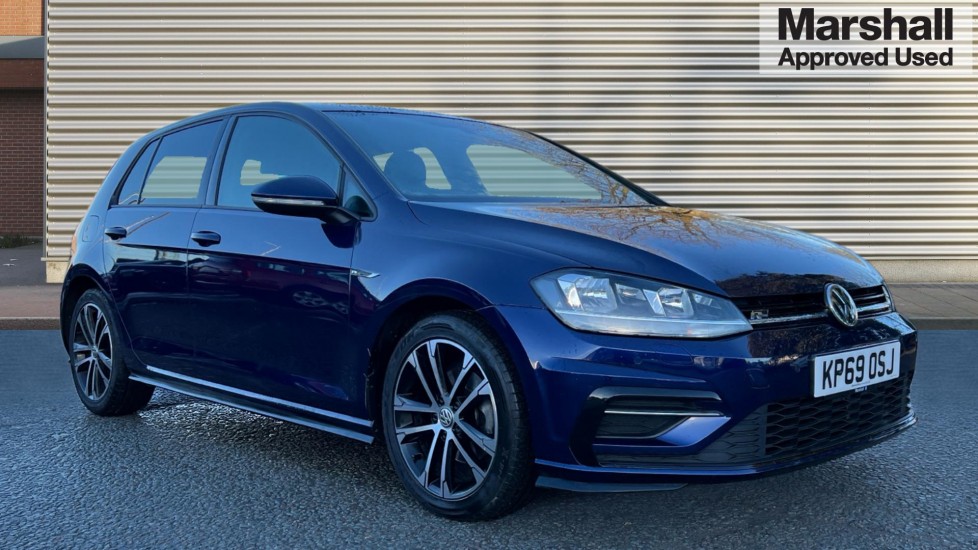 Main listing image - Volkswagen Golf