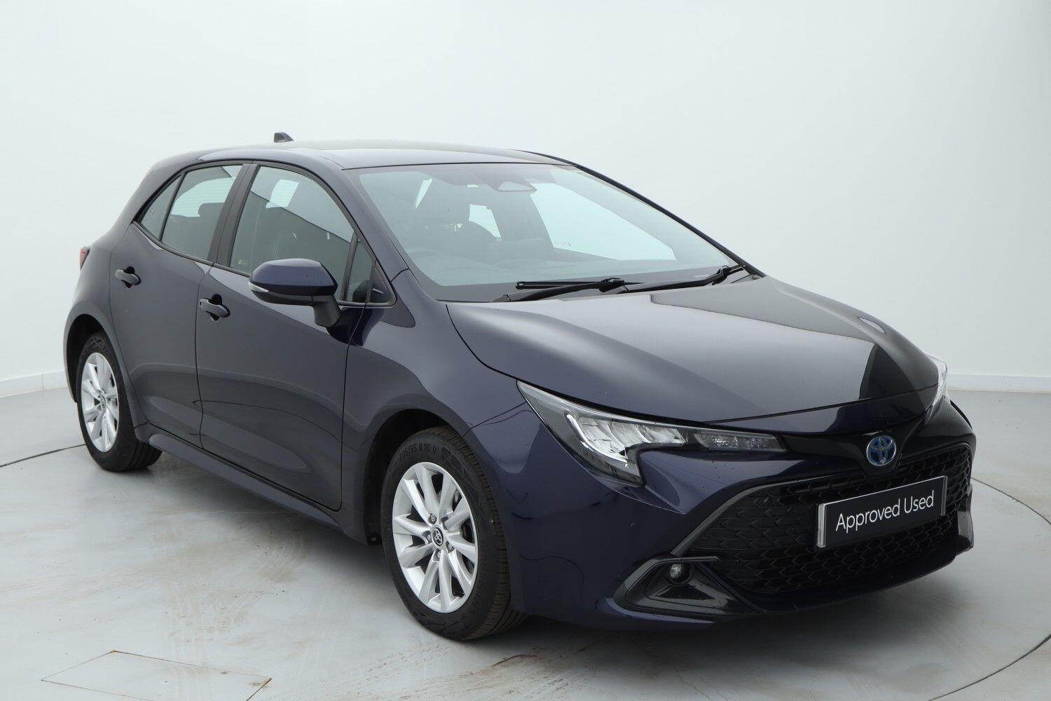 Main listing image - Toyota Corolla