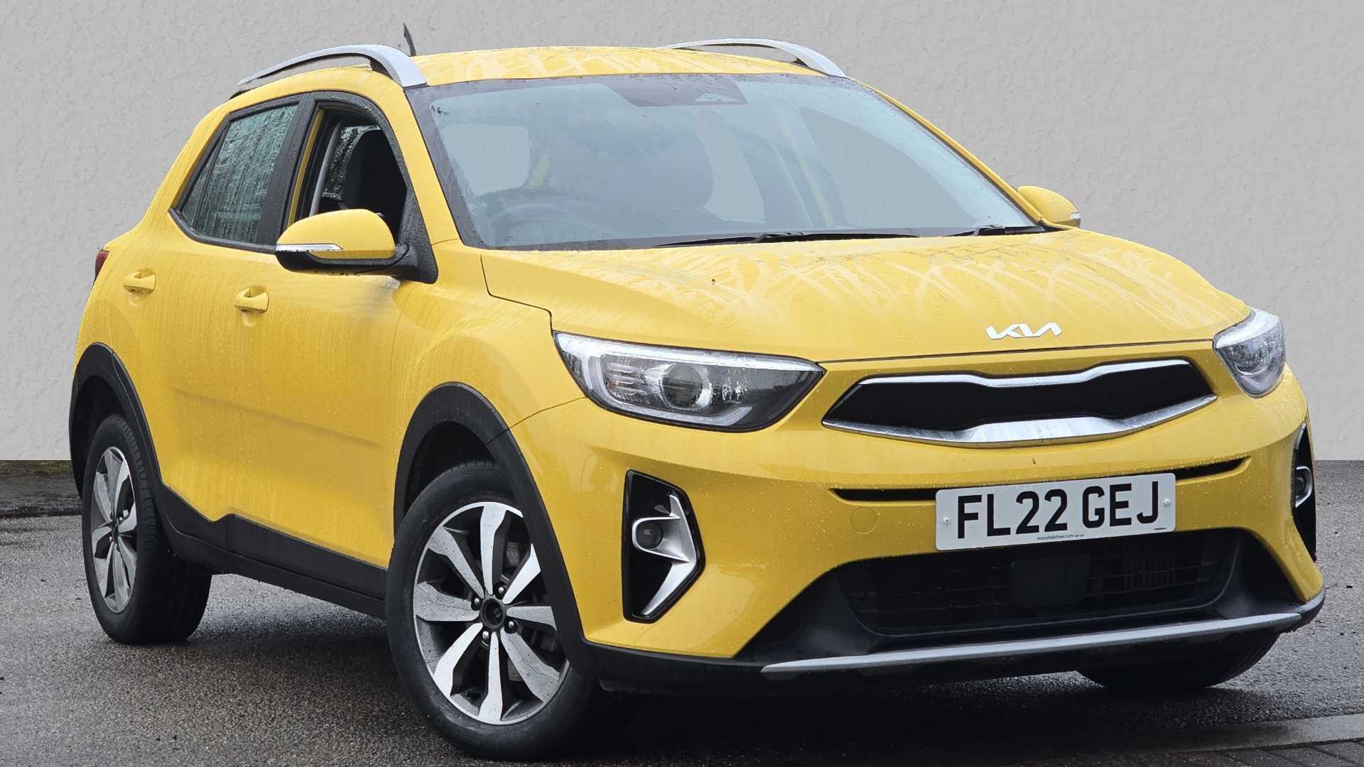 Main listing image - Kia Stonic