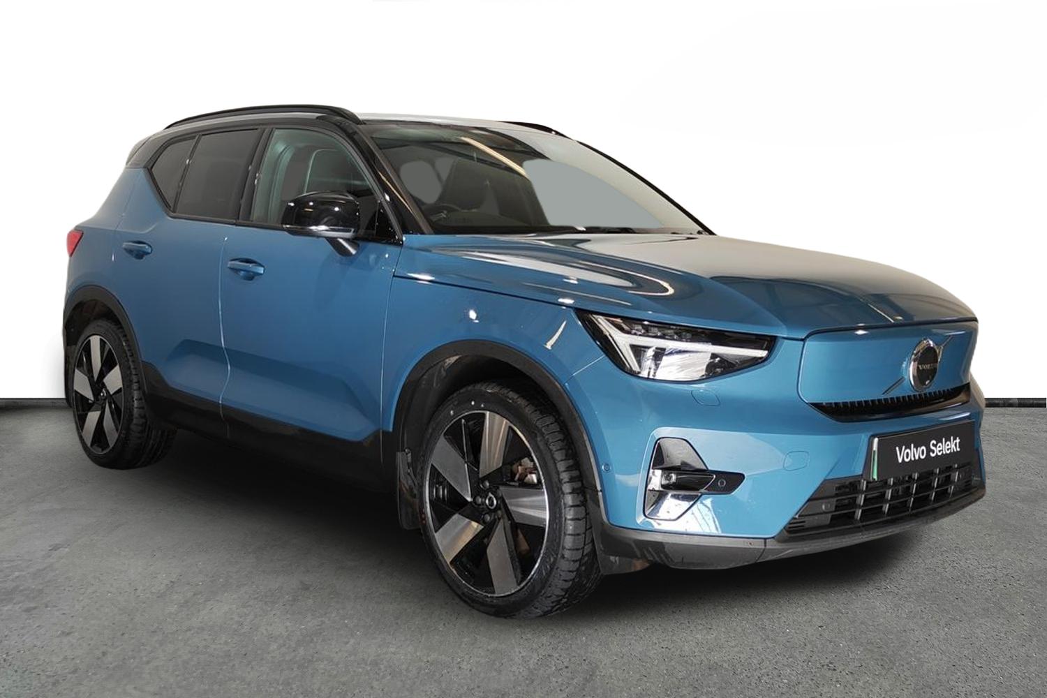 Main listing image - Volvo XC40