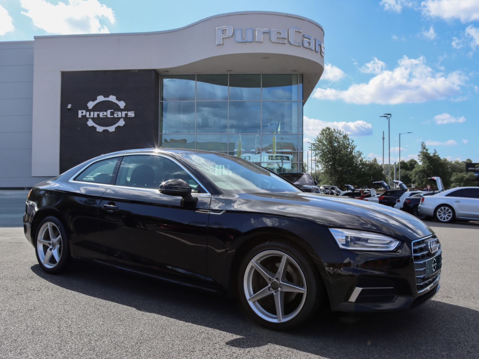 Main listing image - Audi A5