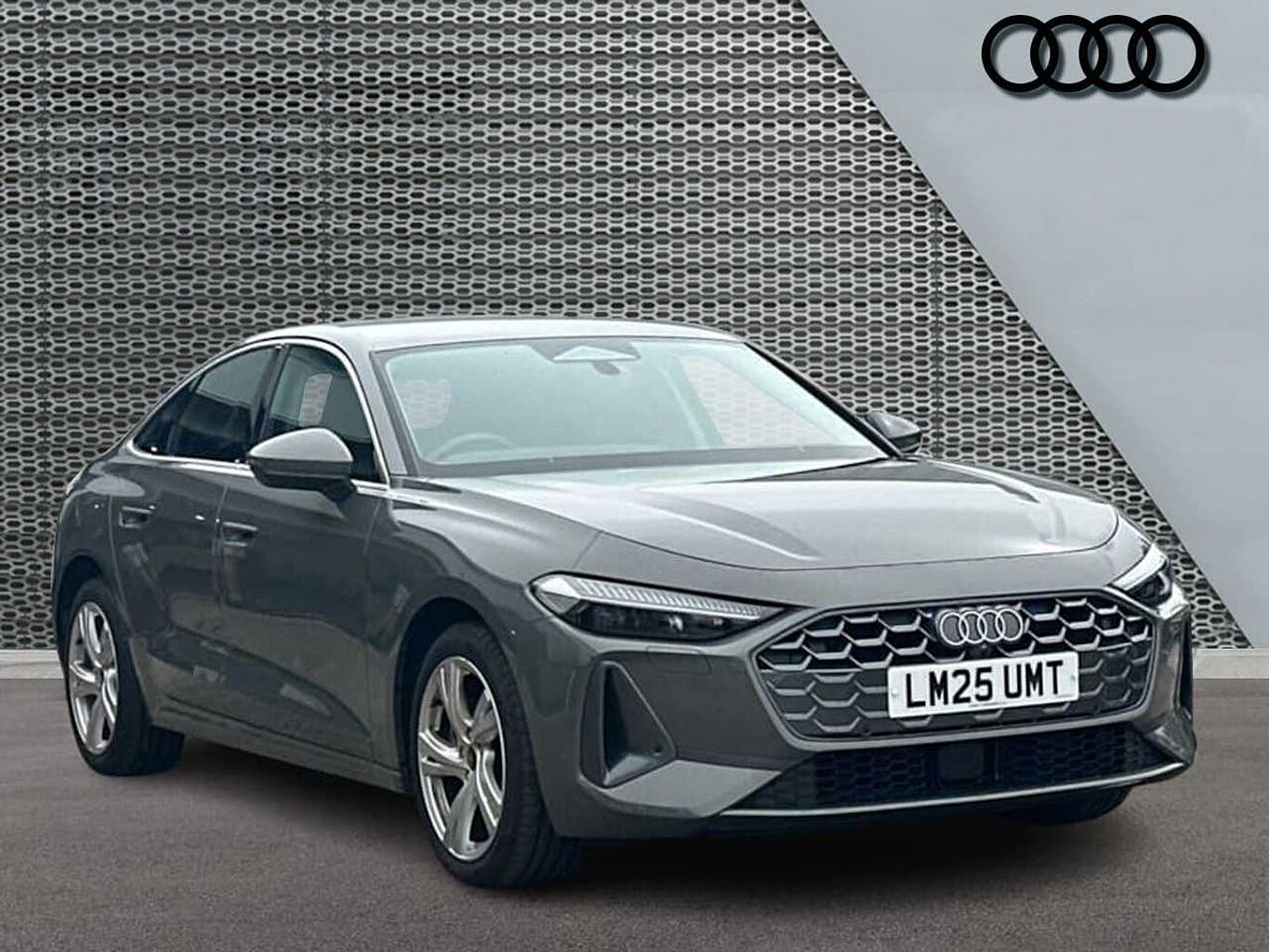 Main listing image - Audi A5