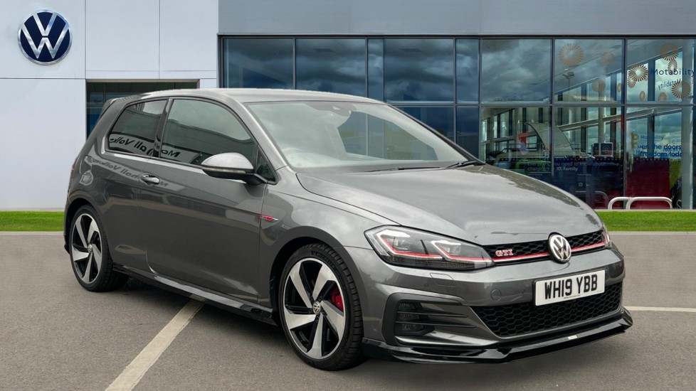 Main listing image - Volkswagen Golf GTI