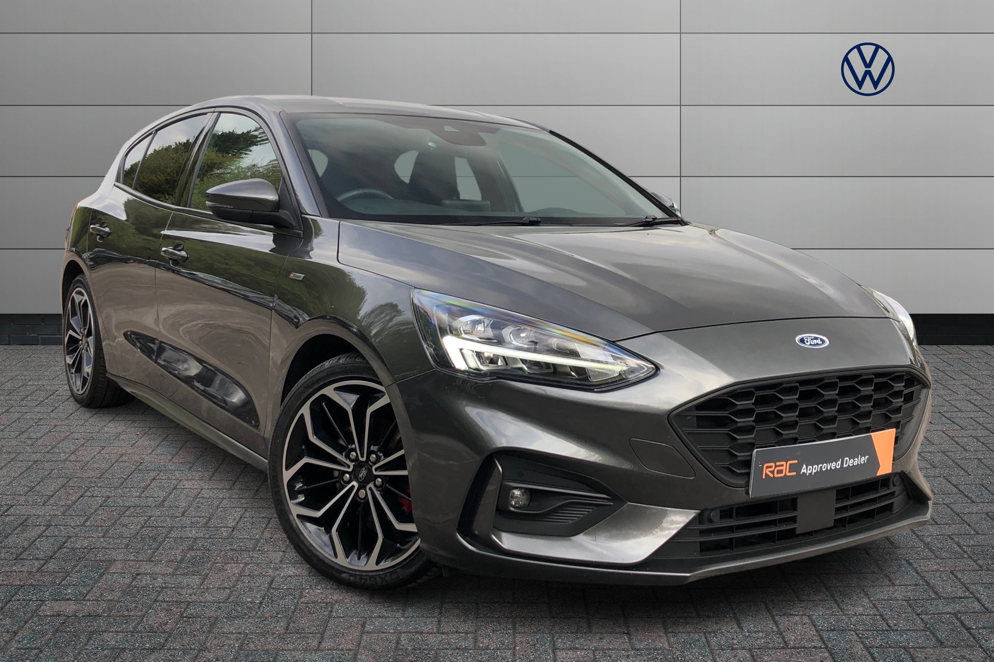 Main listing image - Ford Focus