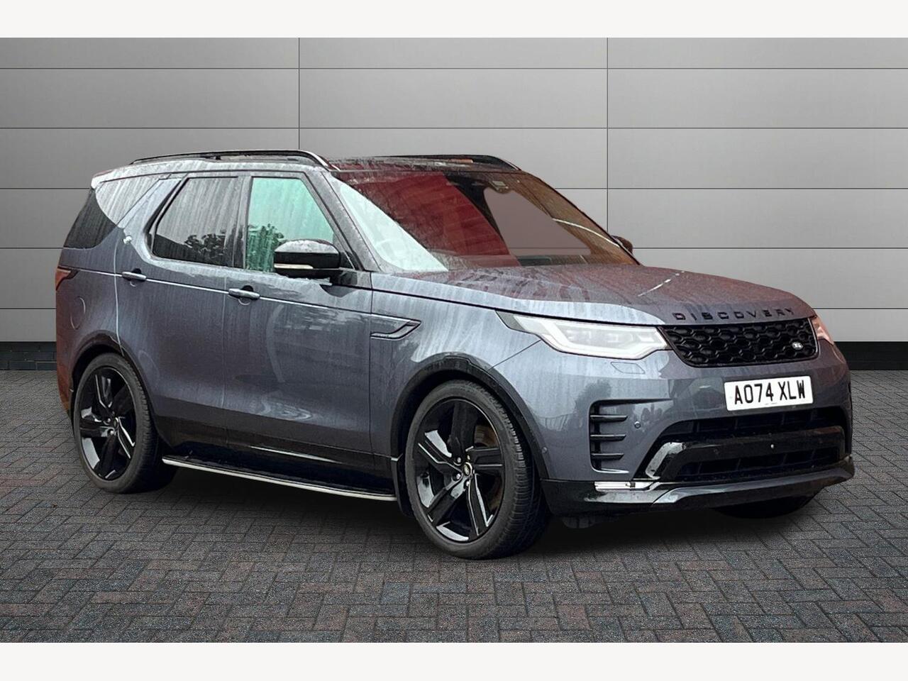 Main listing image - Land Rover Discovery
