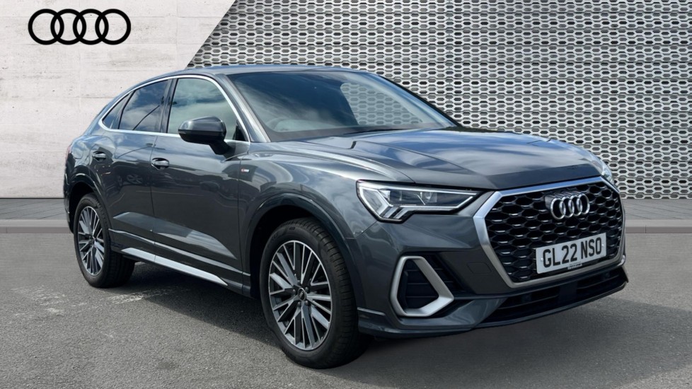 Main listing image - Audi Q3