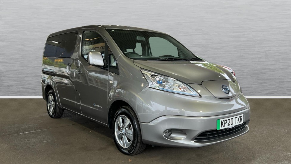 Main listing image - Nissan e-NV200