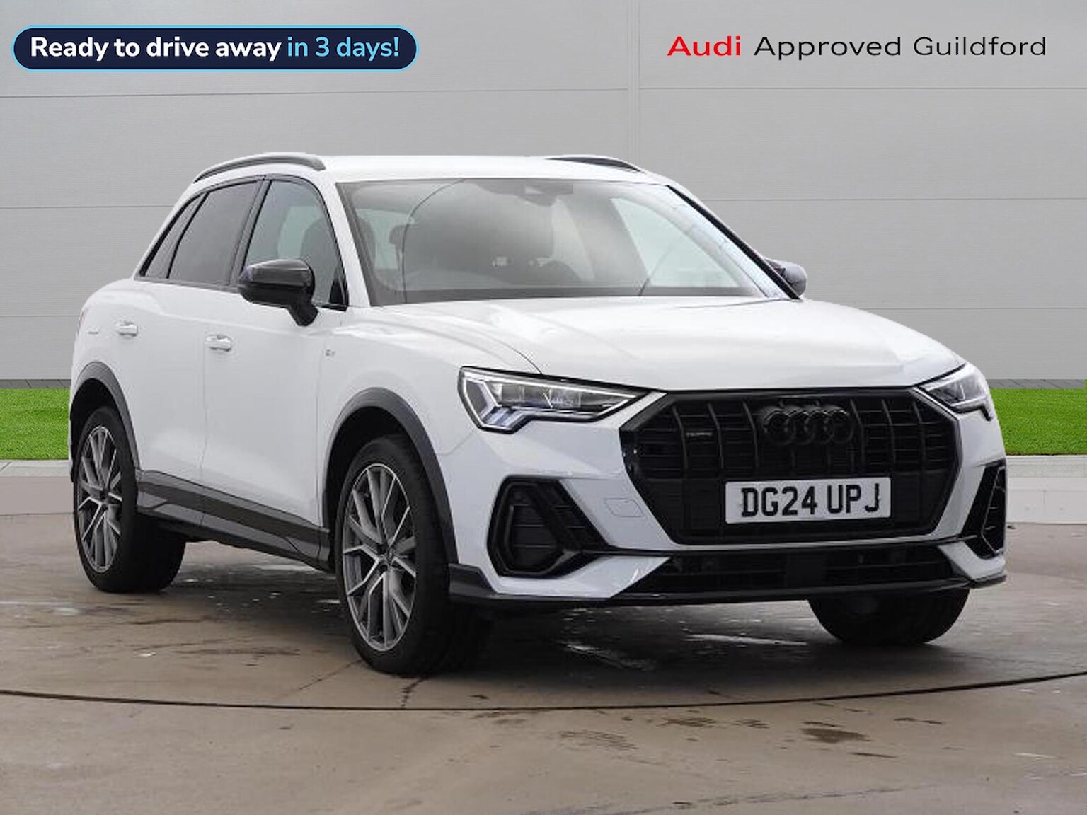 Main listing image - Audi Q3