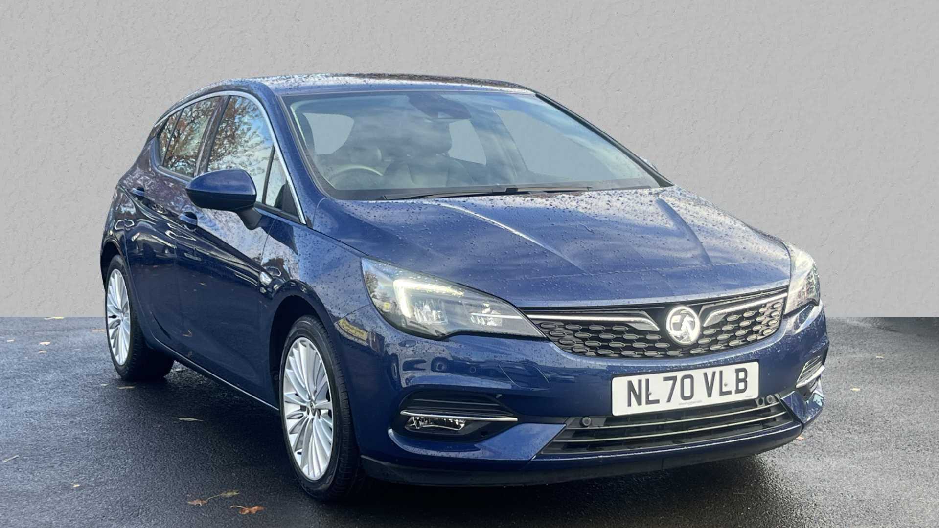 Main listing image - Vauxhall Astra