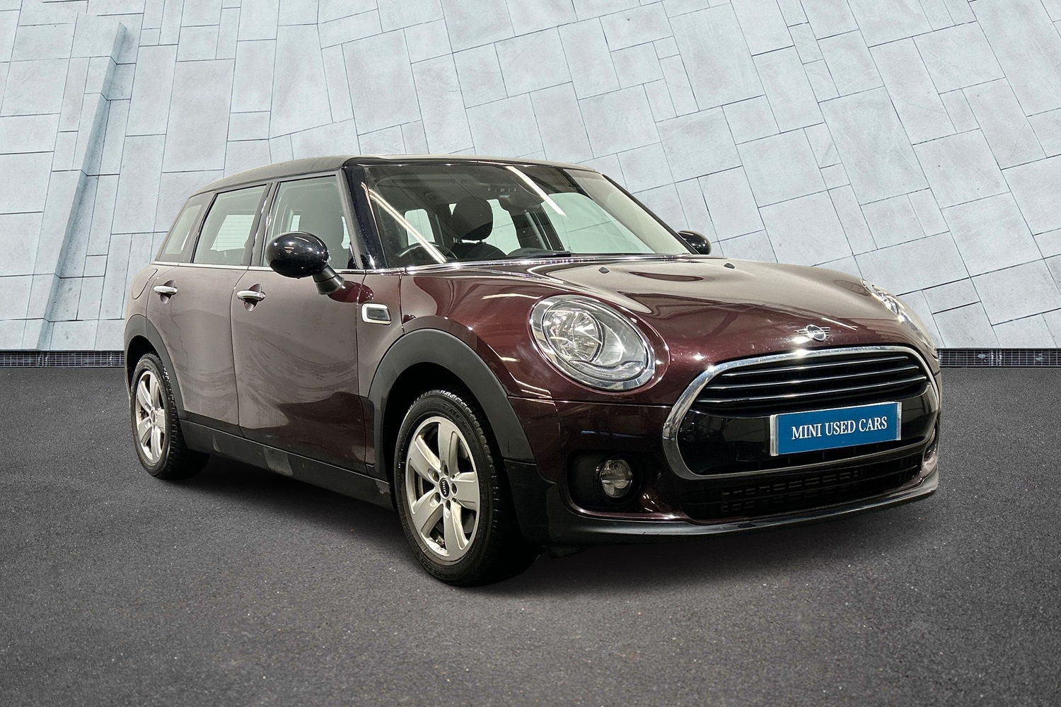 Main listing image - MINI Clubman