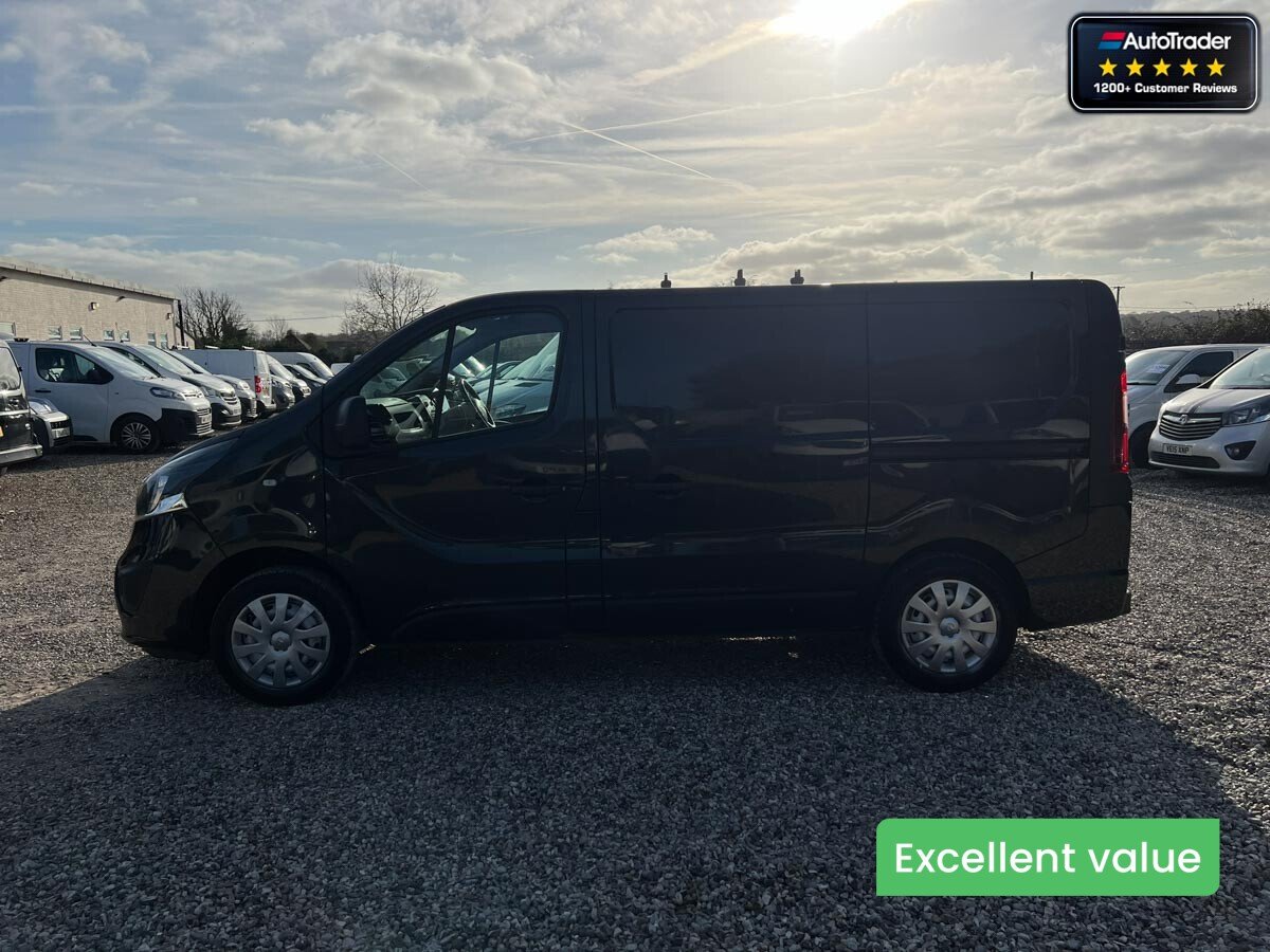 Main listing image - Vauxhall Vivaro