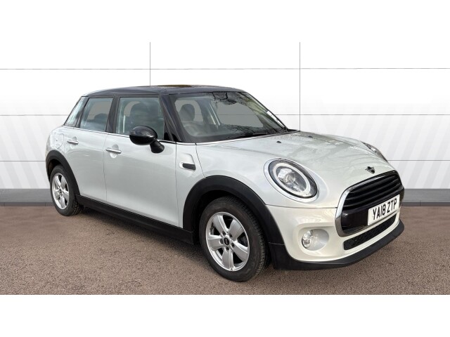Main listing image - MINI Hatchback 5dr