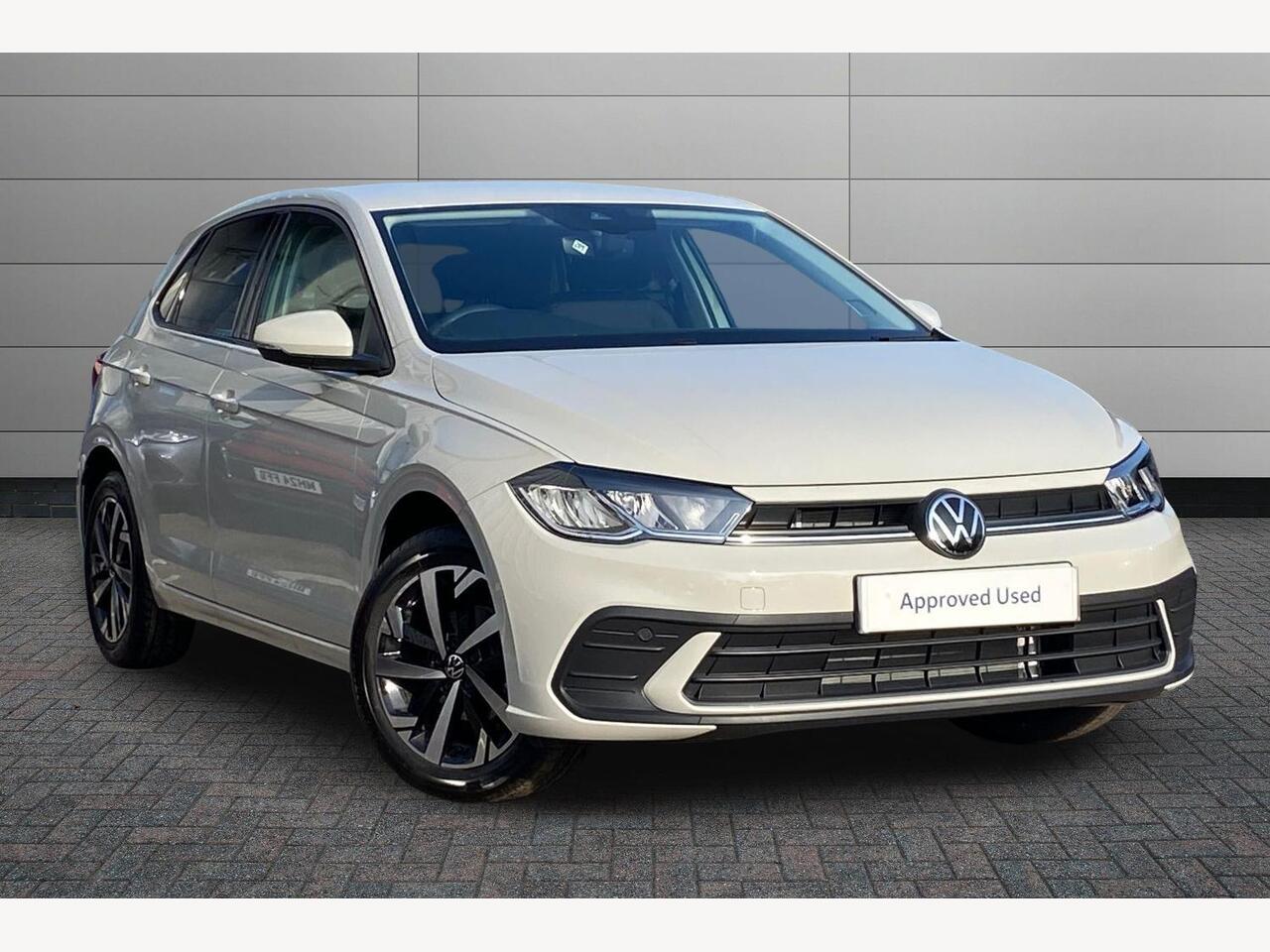 Main listing image - Volkswagen Polo