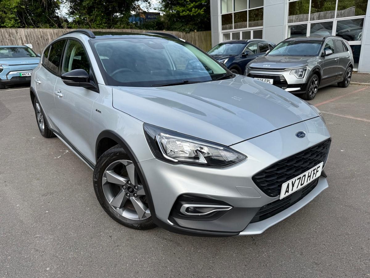 Main listing image - Ford Focus Active