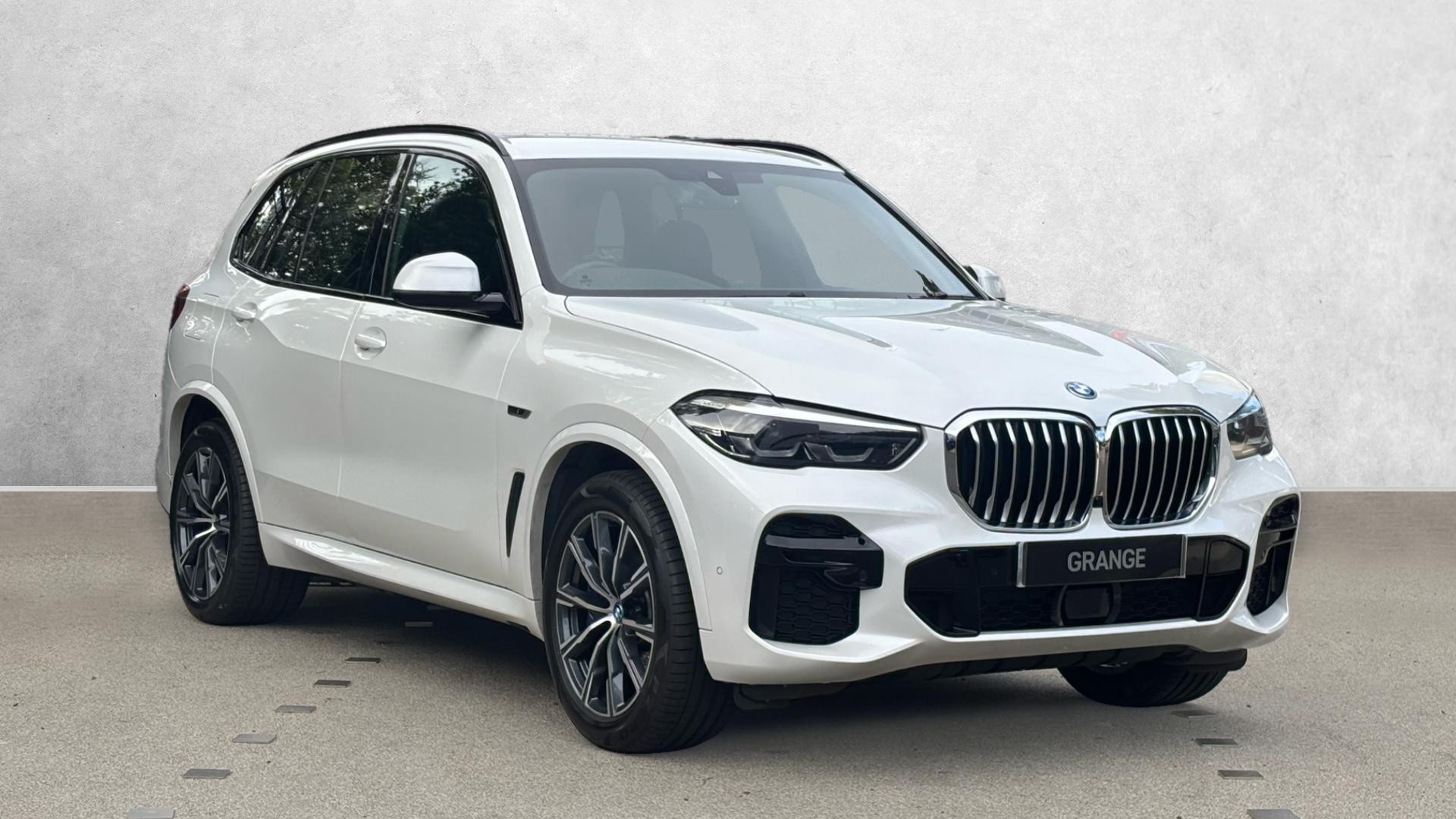 Main listing image - BMW X5