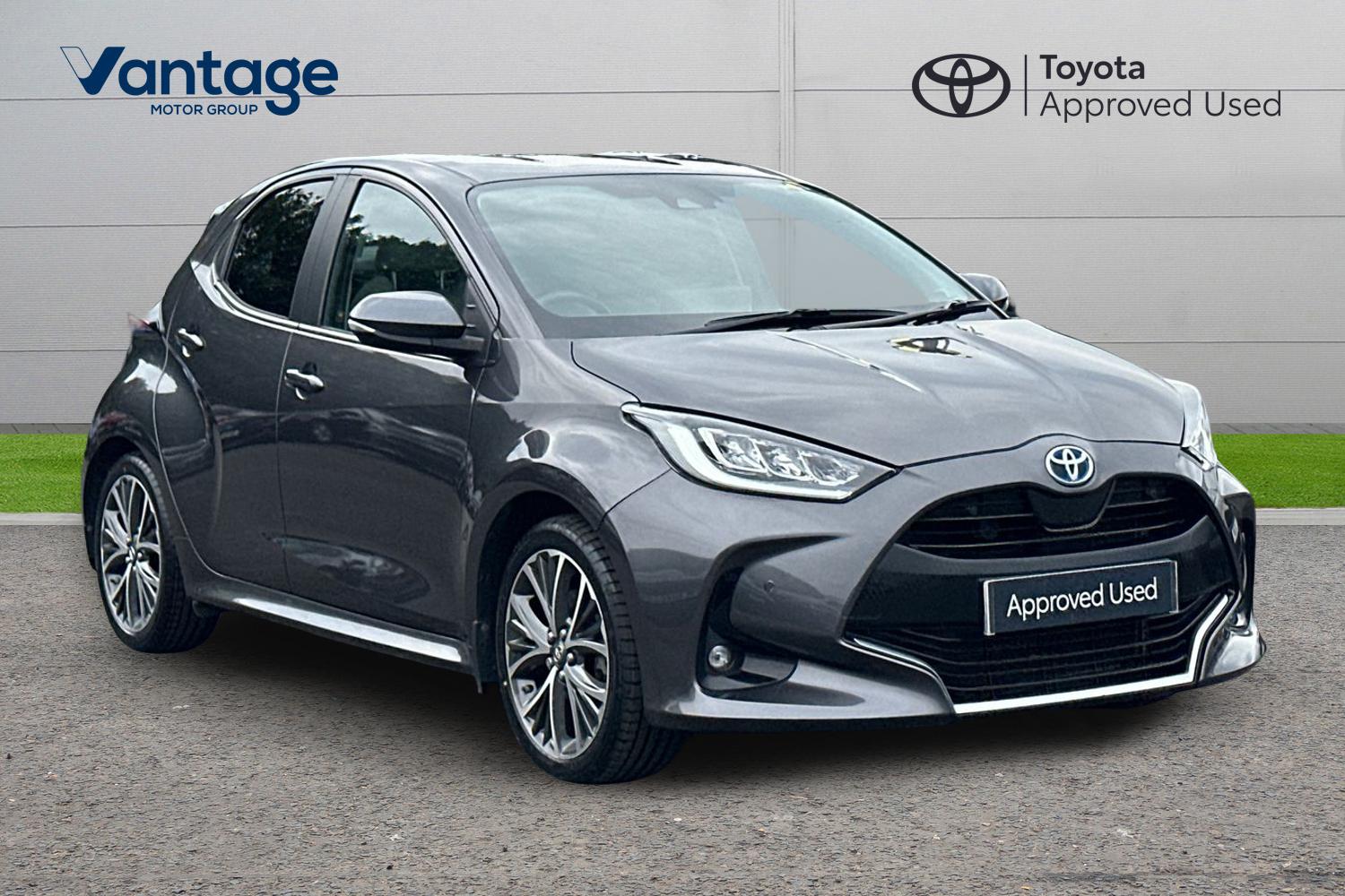 Main listing image - Toyota Yaris