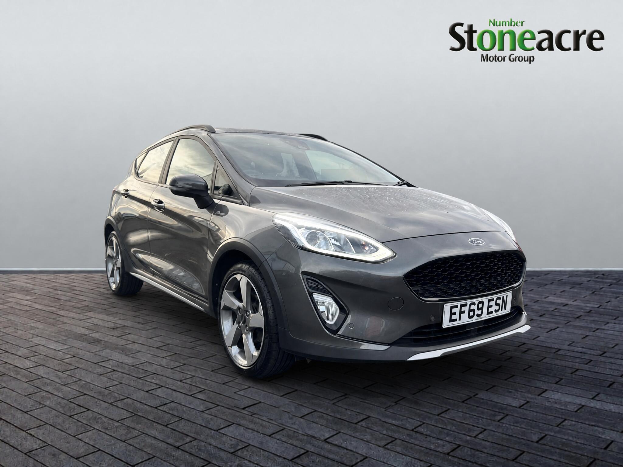 Main listing image - Ford Fiesta