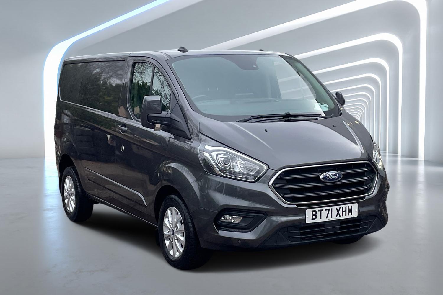 Main listing image - Ford Transit Custom