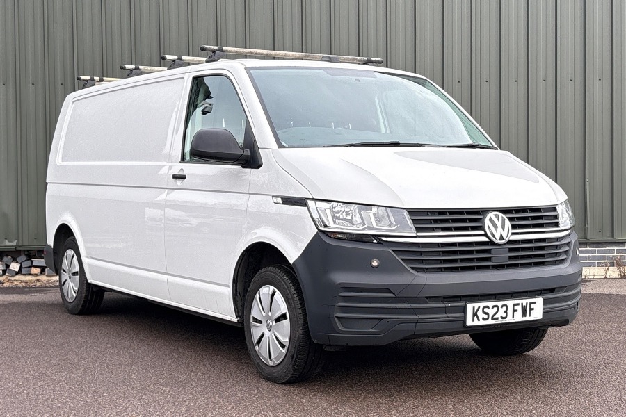 Main listing image - Volkswagen Transporter