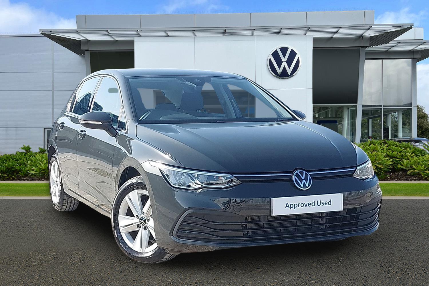 Main listing image - Volkswagen Golf