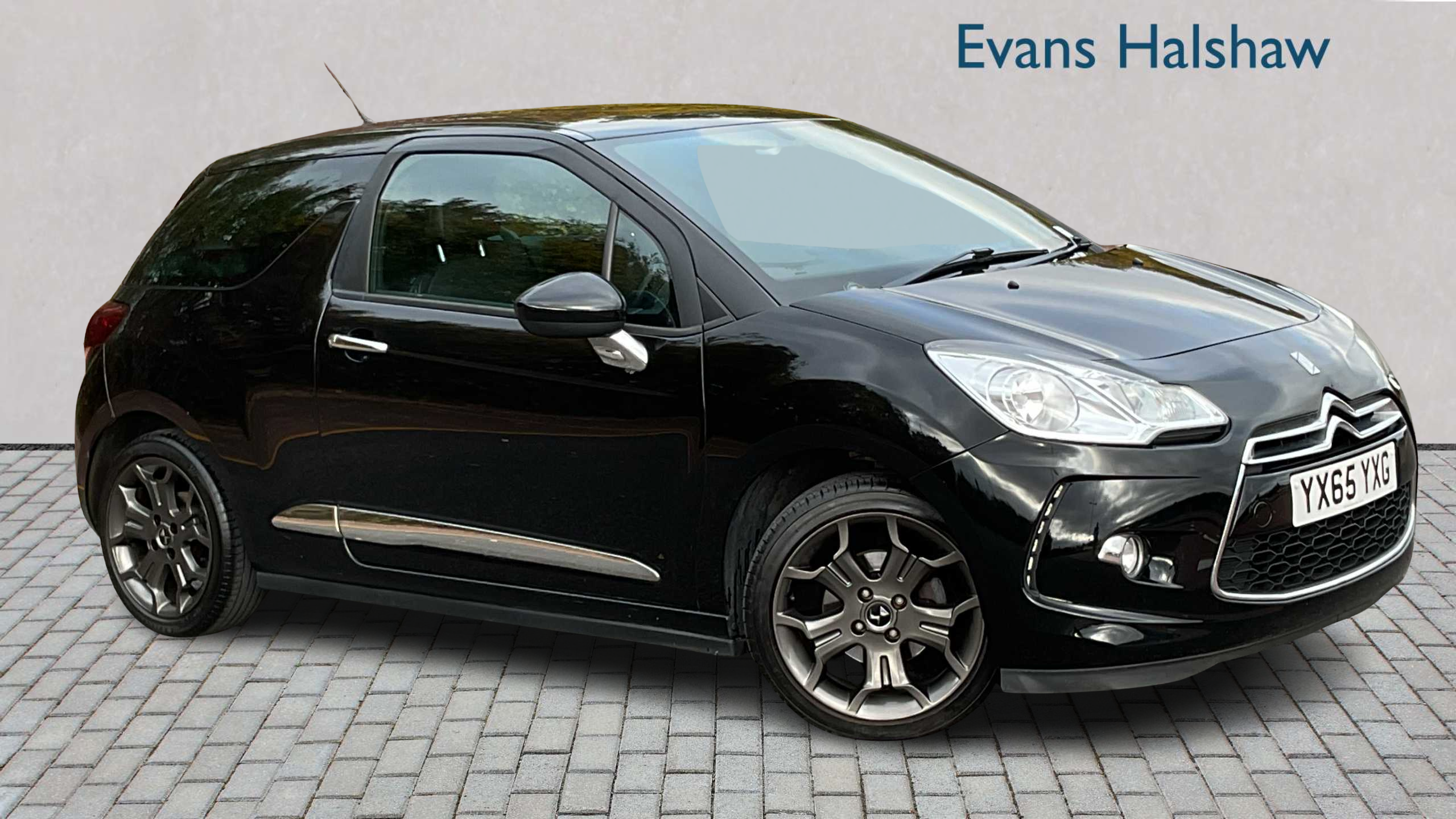 Main listing image - DS DS 3