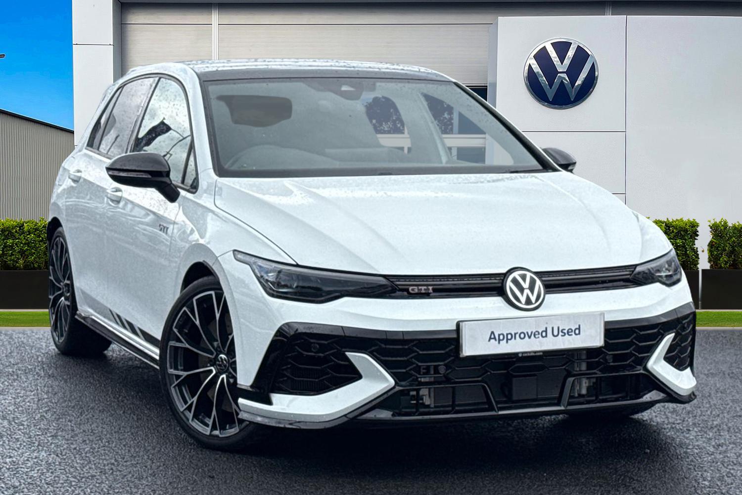 Main listing image - Volkswagen Golf GTI